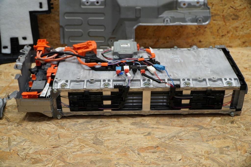 фото №10, Акумулятор g9280-52103 tt датчик 89892-52030 lexus lbx hybrid 0km nowa 24-