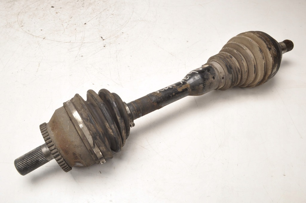 фото №1, Volvo xc90 2.4 приводной вал левая короткий p30651435