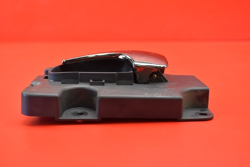 фото №5, Ручка внутренняя левая задняя 9152499 volvo xc70 1 i 96-00