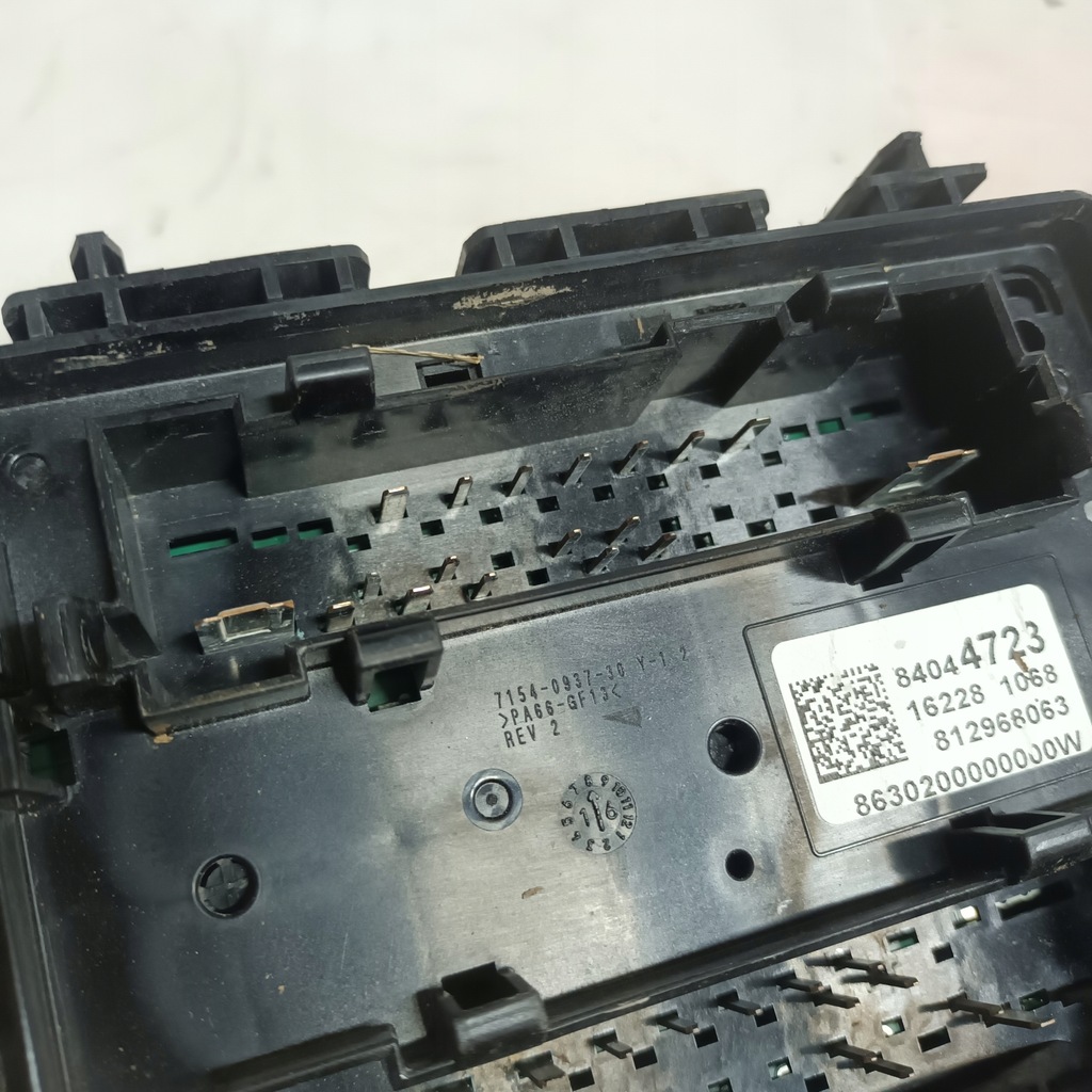 фото №7, Chevrolet camaro 16- коробка запобіжників 84044723 usa