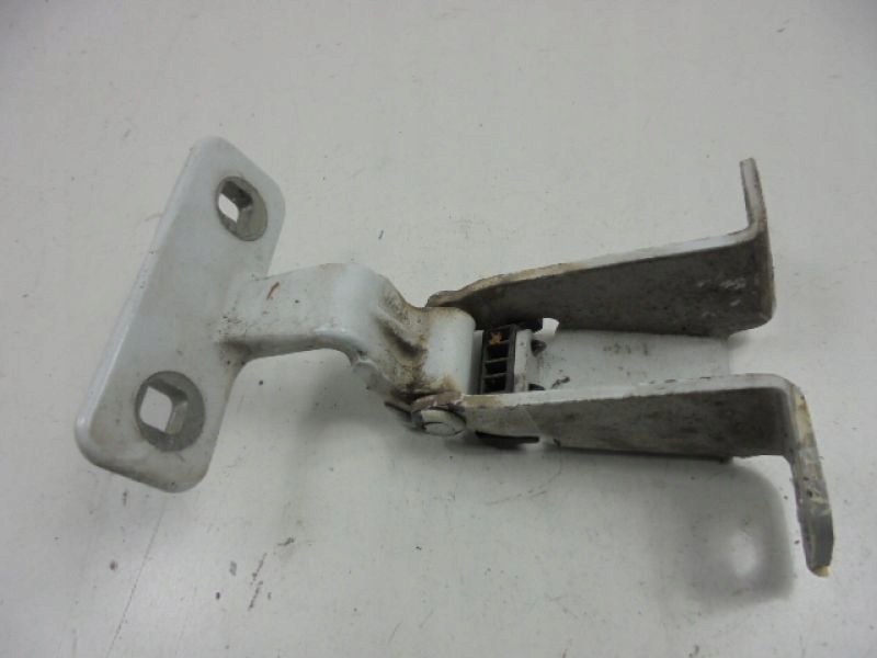 фото №6, Dacia dokker петля дверь задняя правый верхний