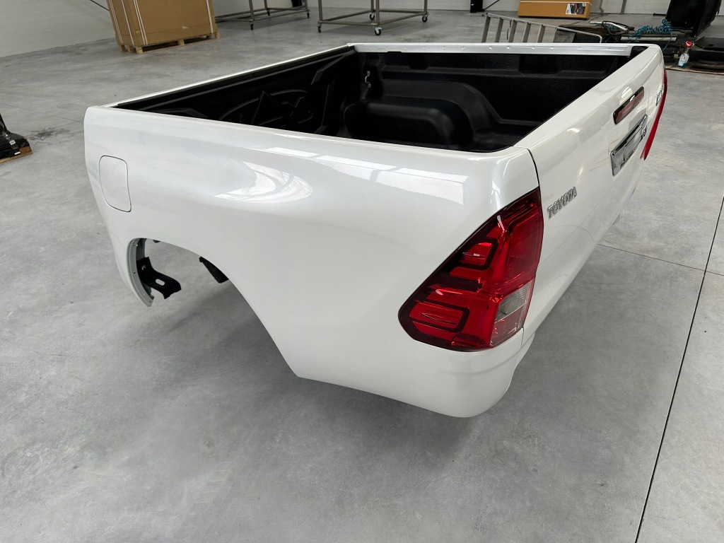 фото №10, Лоток обшивка простір кузов вантажний піддон toyota hilux 4x4