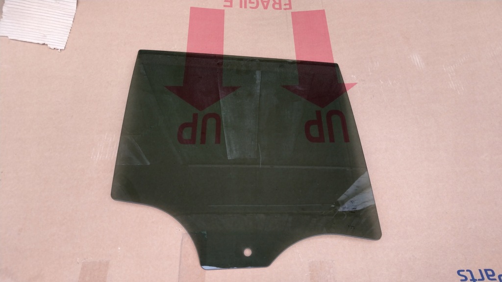 фото №1, Стекло боковая дверь правая задняя bmw x3 g01 x3m f97