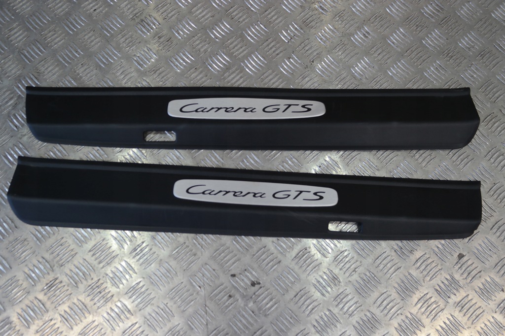 фото №1, Porsche 991 lift gts накладки декоративні порогові