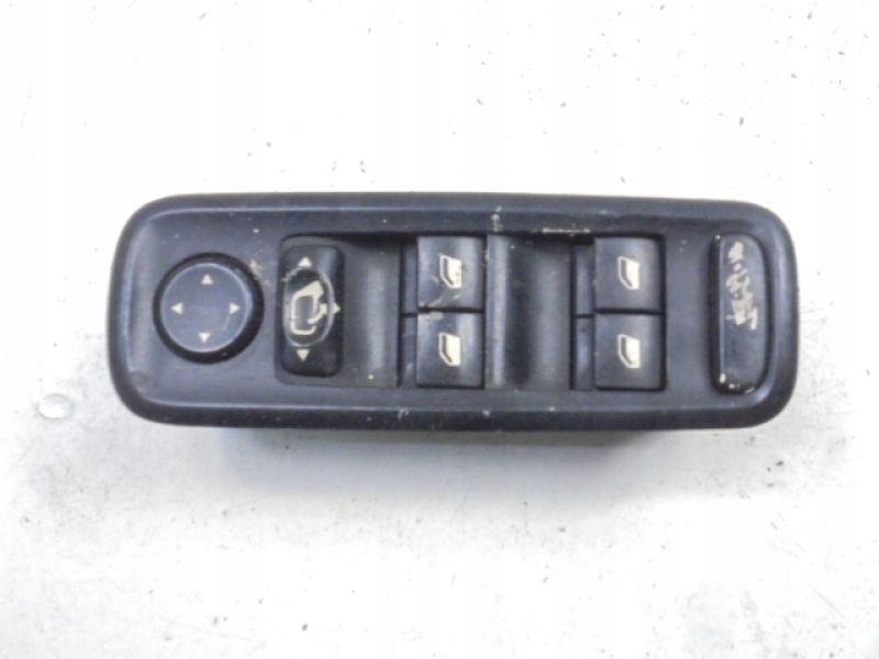 Купити Citroen c8 вимикач вікон перед лівий 14996390xt