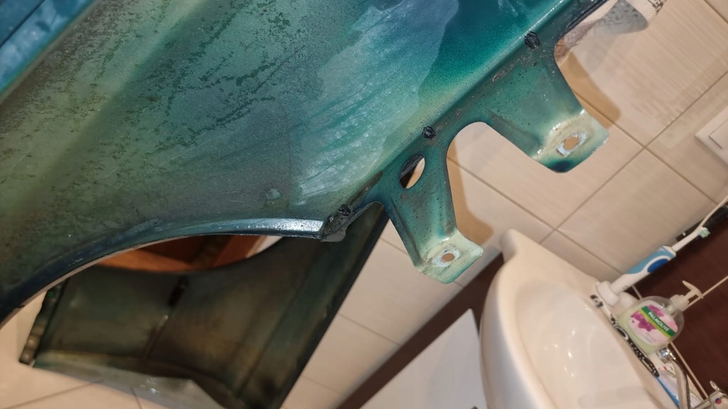 фото №10, Крыло левый lub правый перед bmw 840 850 e31 lift