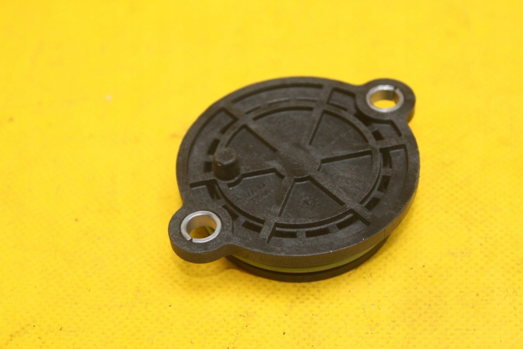 фото №1, Заглушка валов 036103111g polo golf v 1.4 b cgg