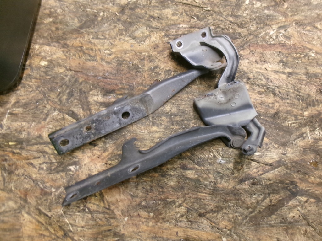 фото №1, Suzuki grand vitara ii петли капот комплект