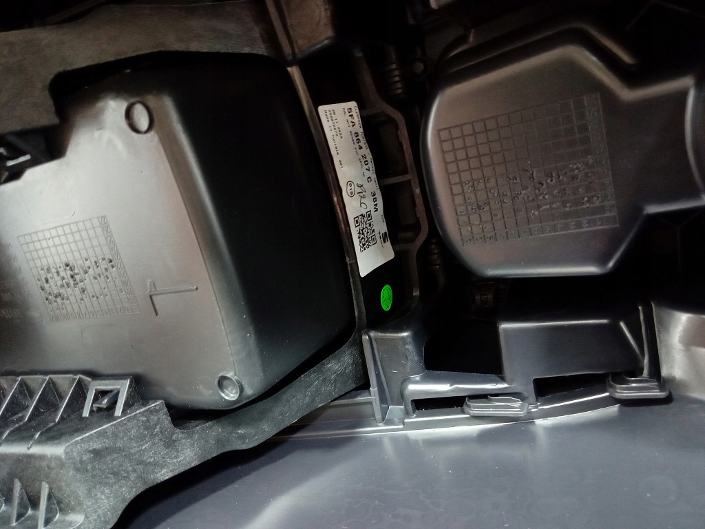 фото №12, Seat leon iv 4 20- туннель средний подлокотник eu 5fa864207c