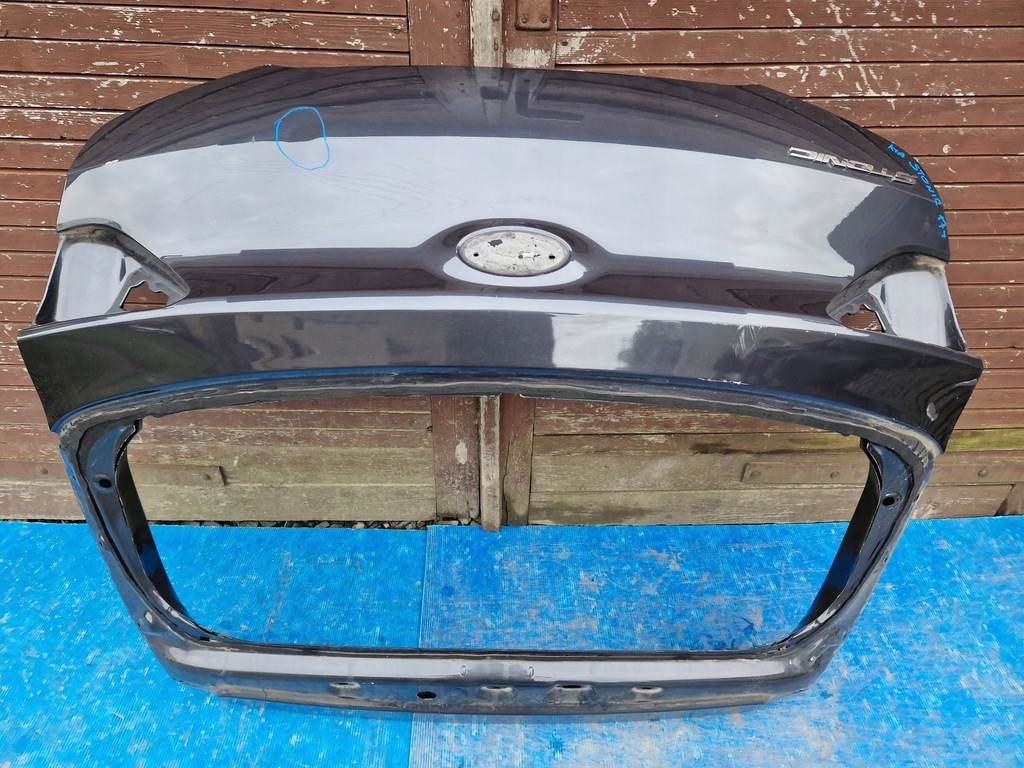 фото №1, Кришка багажника задня kia stonic 2017r-