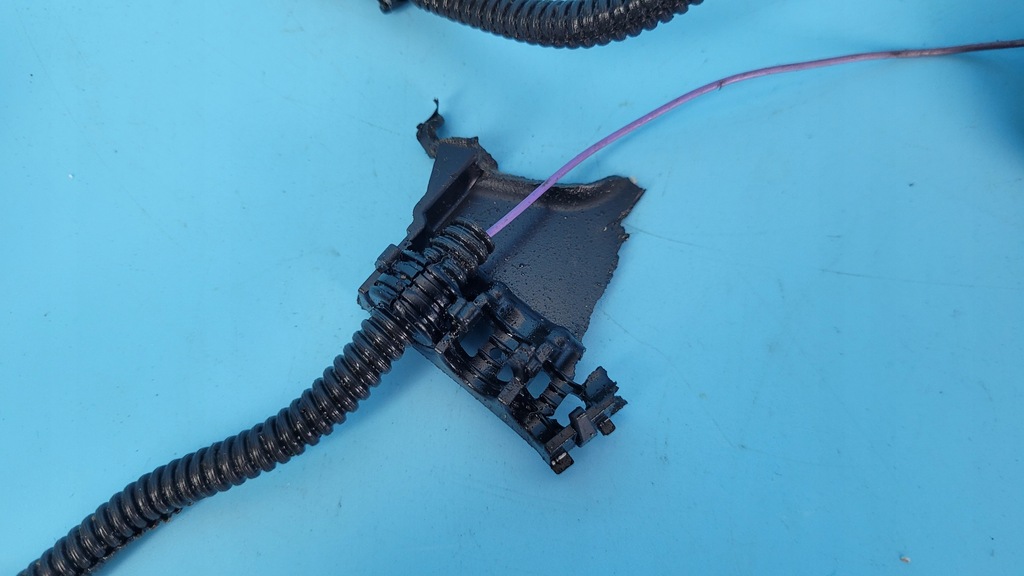 фото №10, Bmw x1 u11 1.5b 23r жгут электропроводка двигателя 5a7a0c9 5a7a0c0 5a7a0b8