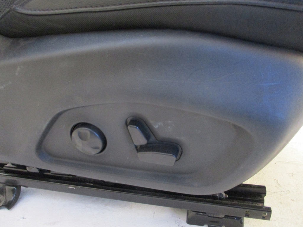 фото №5, Обивка кожа сиденья jeep compass ii trail hawk