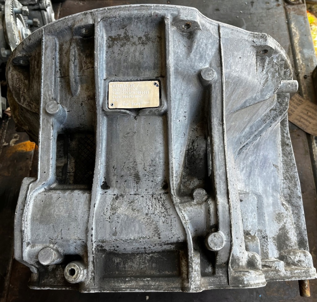 фото №1, Передня корпус коробки передач g281-12 actros mp2 mp3