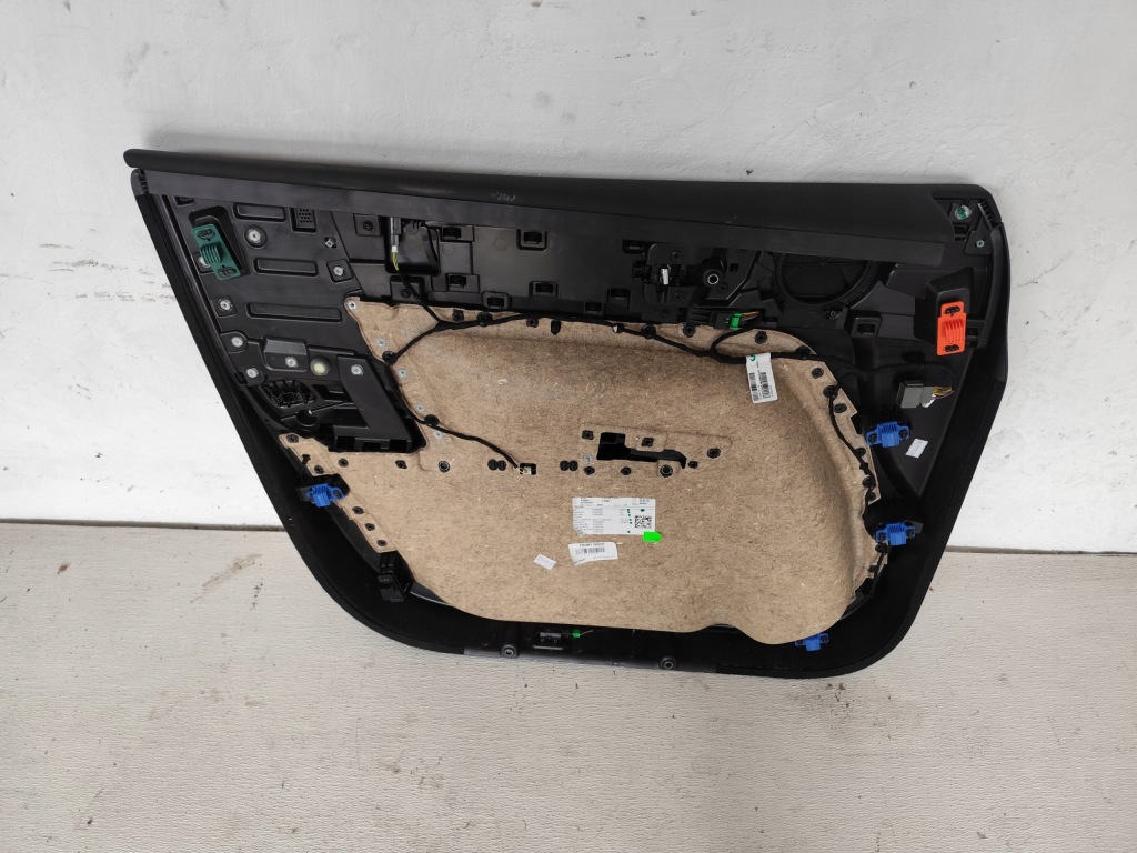 фото №3, Volvo xc40 2018 r-design обшивка двері правий перед led harman kardon