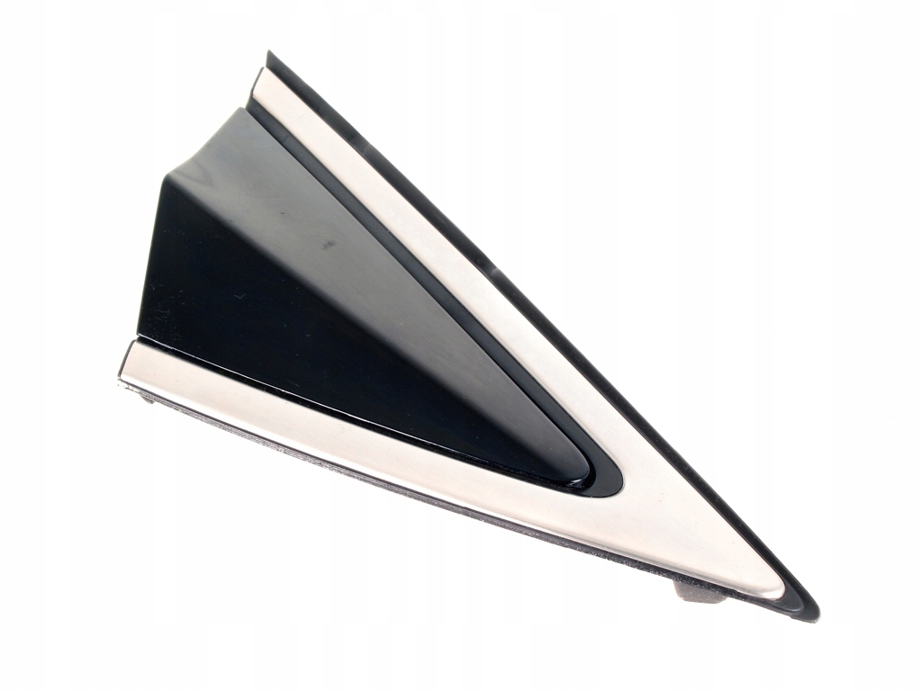 фото №1, Треугольник заглушка защита крыла правый перед i40