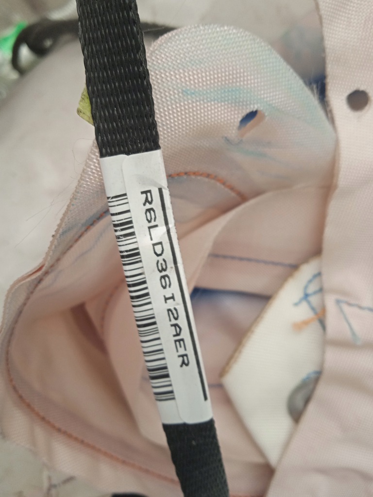 фото №14, Town country v 10- 20 шторка безопасности воздушная правая usa