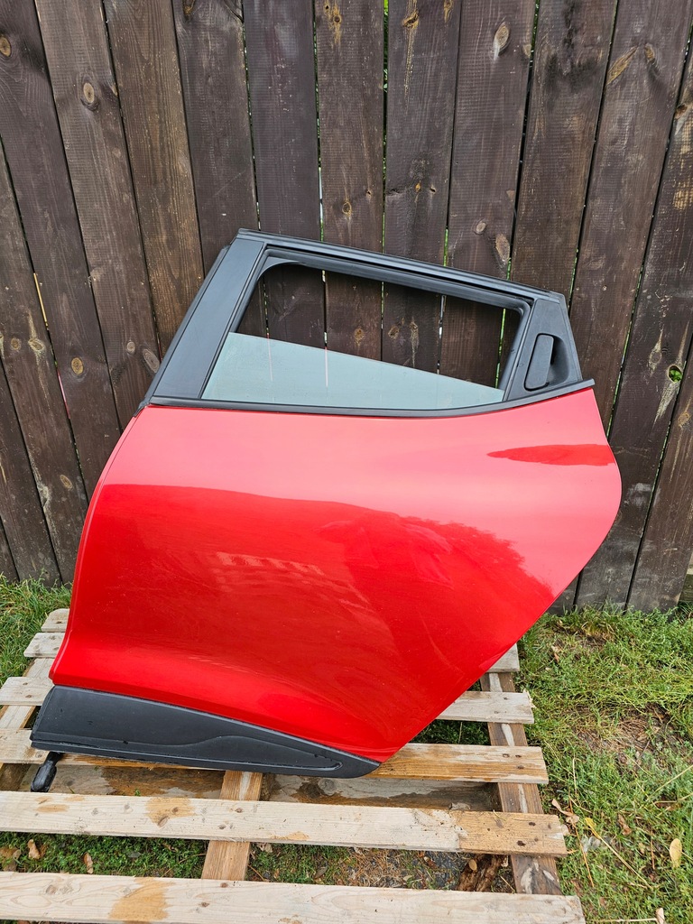 фото №1, Renault clio iv hb 12r- дверь левая задние левый задняя tennp