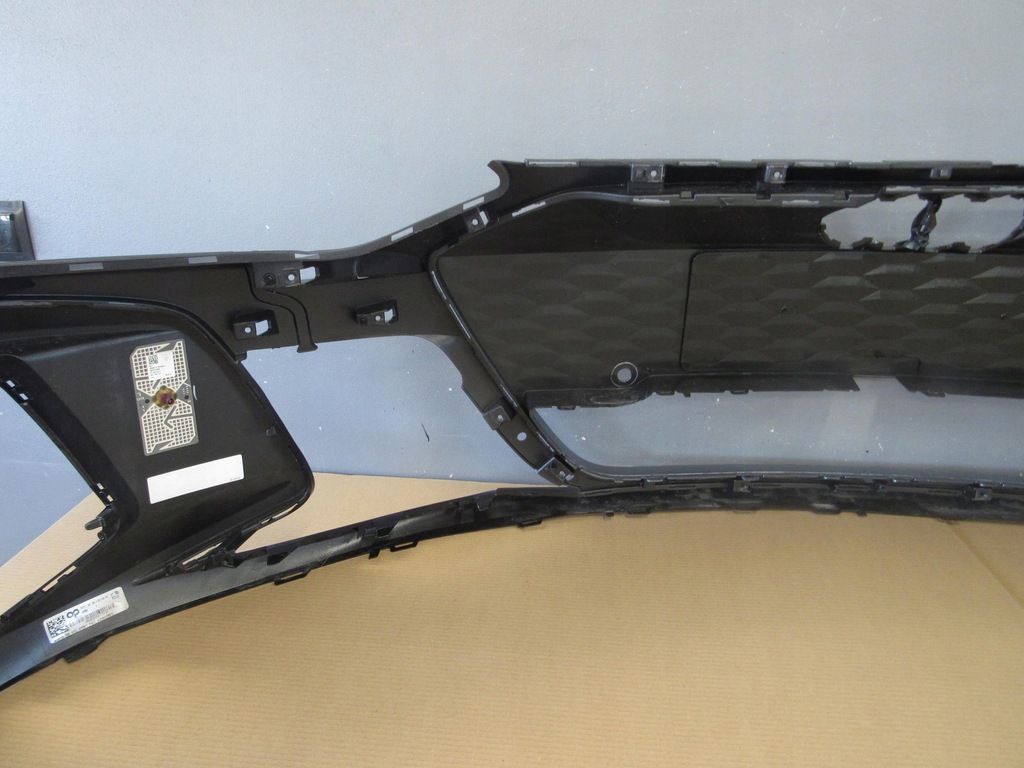 фото №9, Audi e-tron gt бампер перед