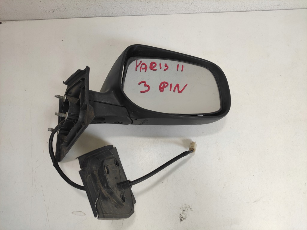 фото №1, Toyota yaris ii зеркало правое 3 pin