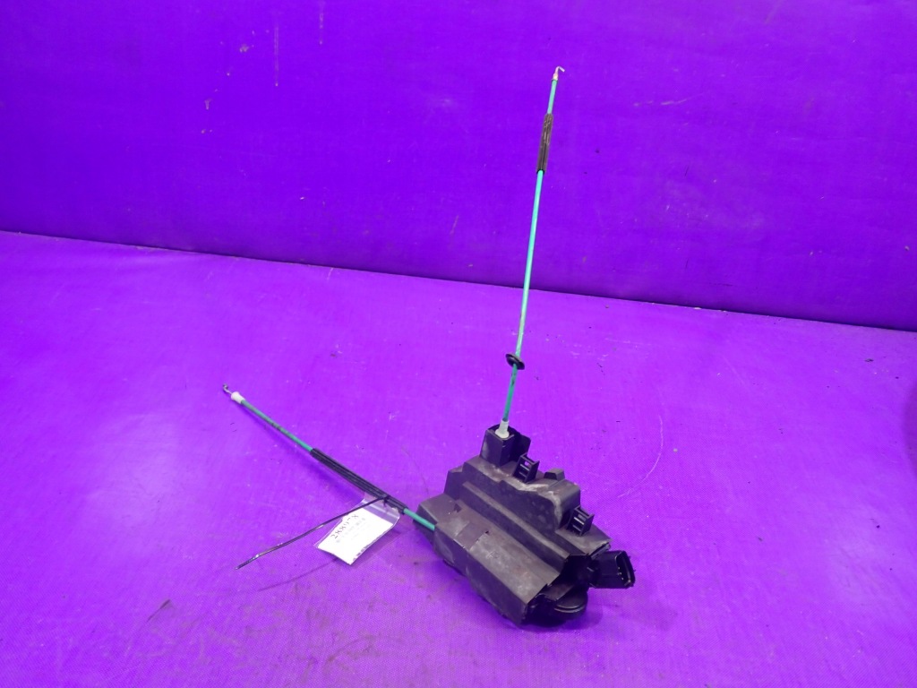 фото №1, Fiat idea 03-20 замок перед правий троси 6 pin