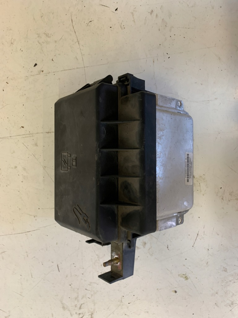 фото №1, Модуль chrysler 300c коробка предохранителей 16238ac