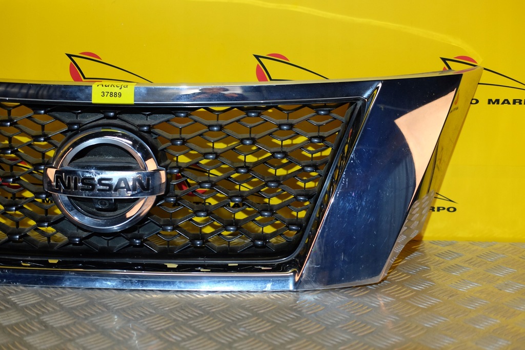 фото №4, Nissan pathfinder r52 13 решётка радиатора решётка радиатора перед камера