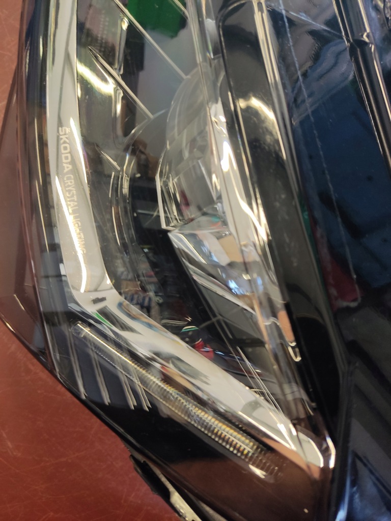 фото №13, Лампа skoda superb iii левая cristal lighting 3v1