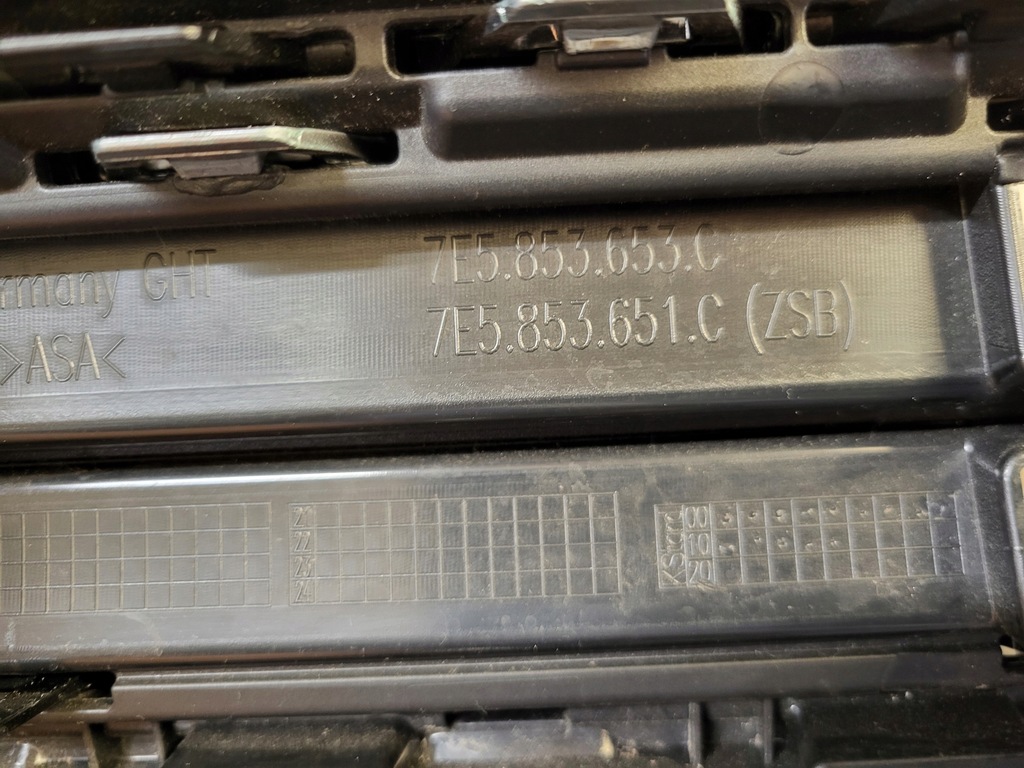 фото №13, Решётка радиатора радиатора решётка радиатора перед накладки хром vw multivan t6 vi оригинальный номер