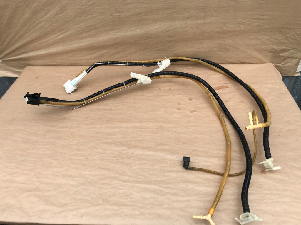 фото №1, Эжектор насоса топлива audi s8 d3 4e0919715