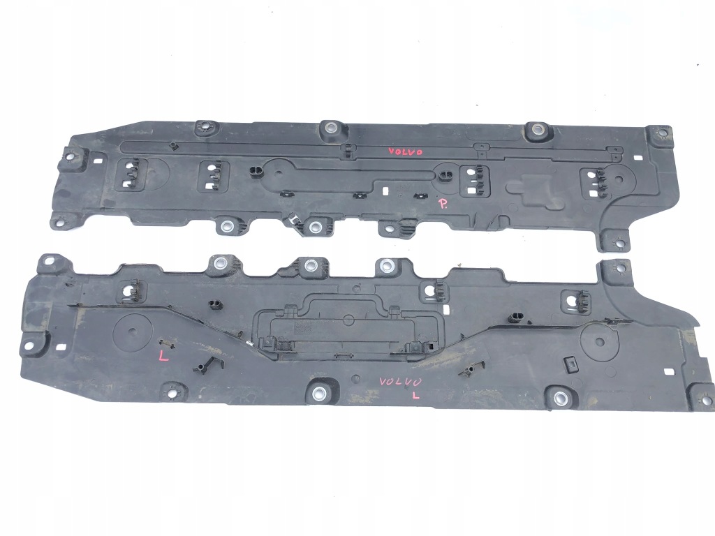 фото №1, Volvo v60 ii гибрид левая защита подвеска плита 31383649