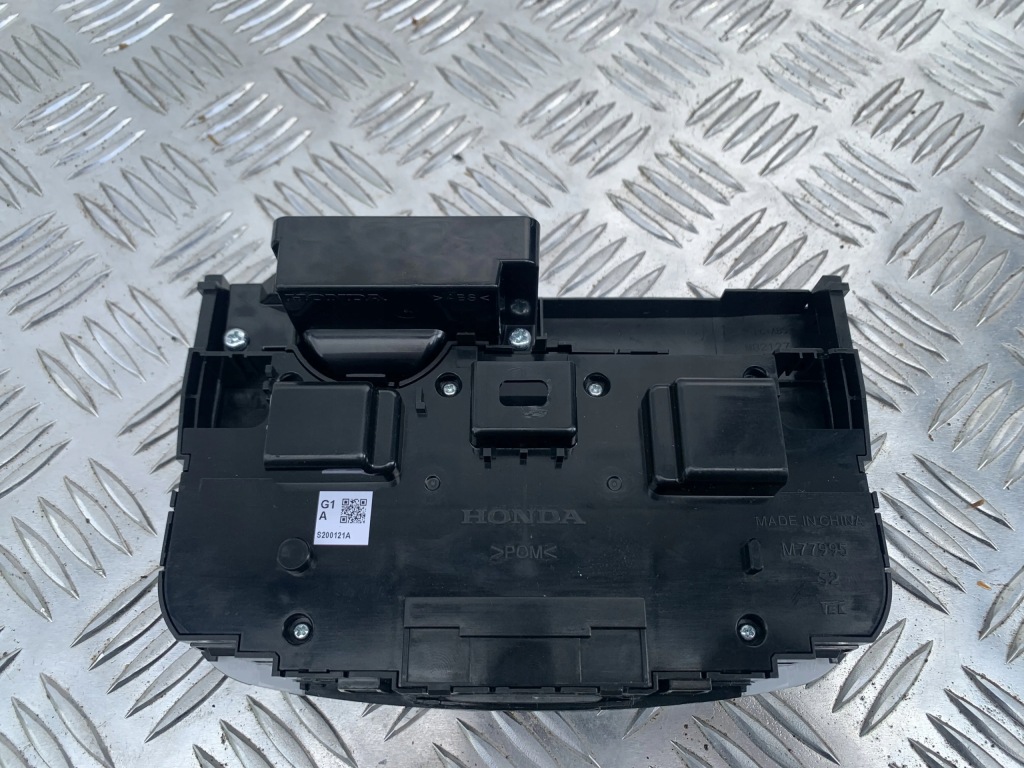 фото №2, Лампа освещение салона honda jazz v 20-