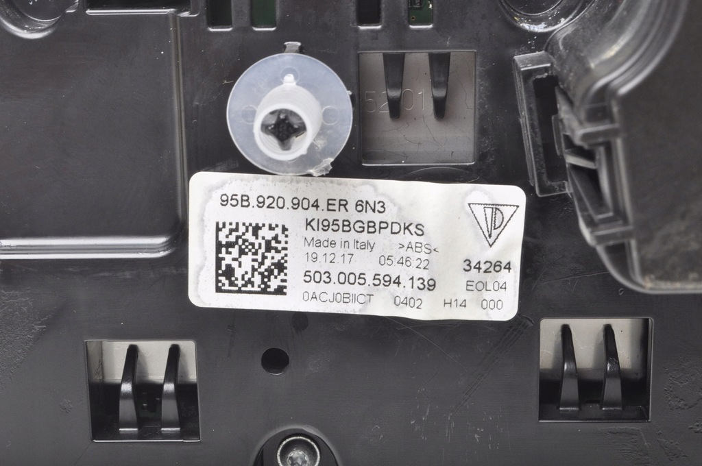 фото №10, Porsche macan лічильник прилади 95b920904er