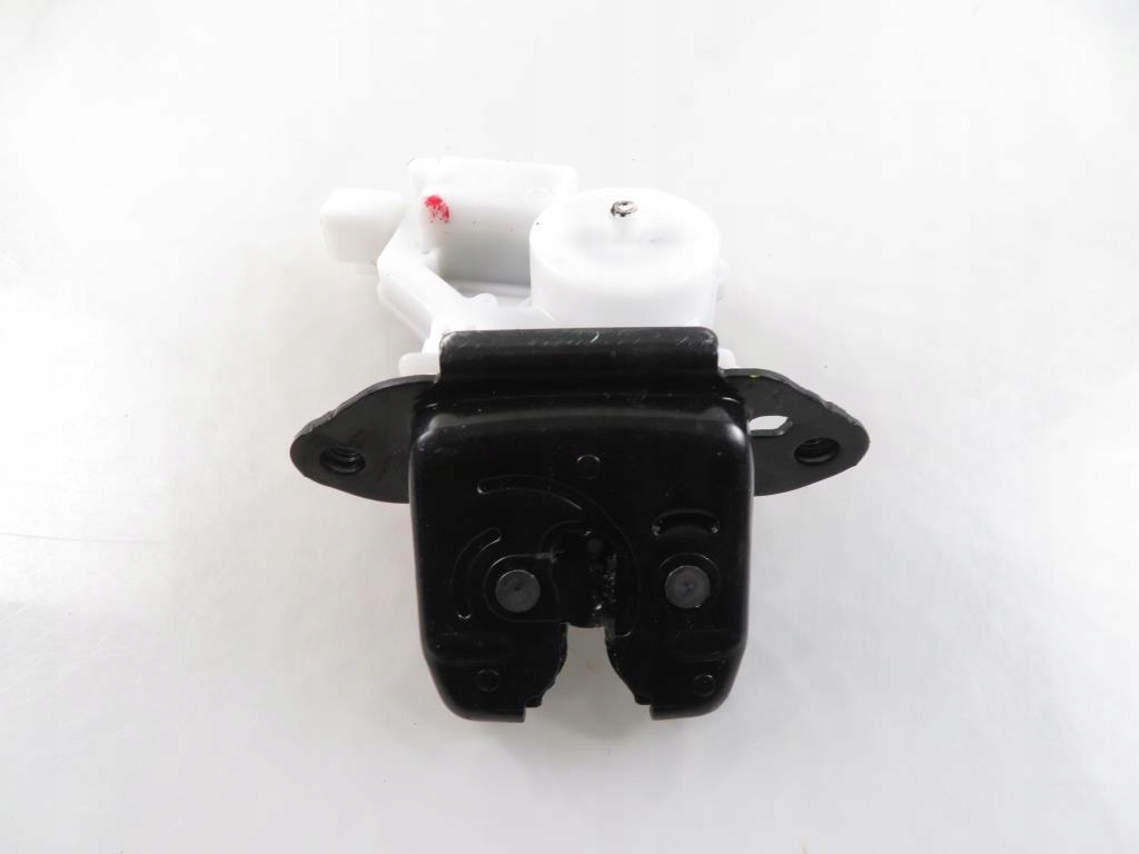 фото №4, Замок крышки infiniti qx30