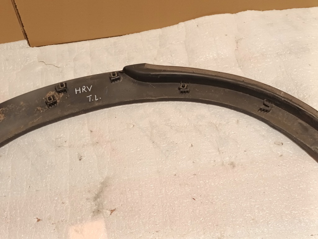 фото №9, Молдинг задняя левая honda hrv iii hr-v задняя левый