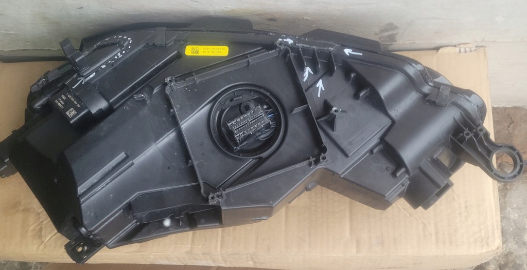 фото №10, Audi s5 a5 s-line бампер 8w6807437f-d лампа права