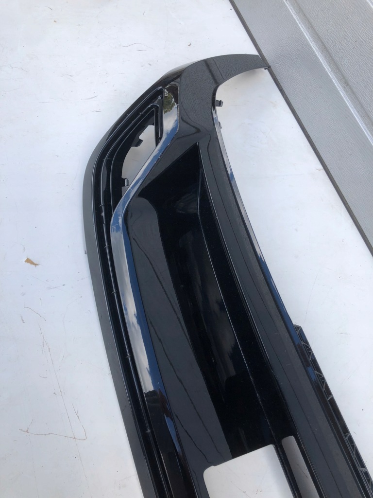 фото №2, Vw touran ii r-line спойлер задняя 5ta807568b