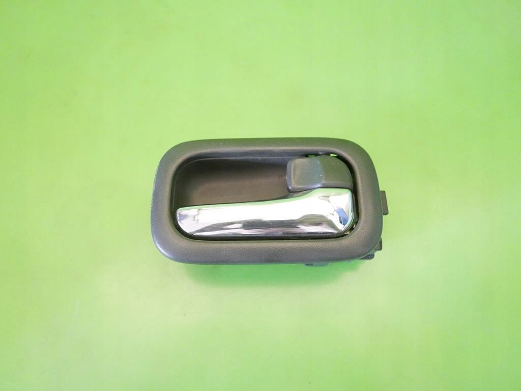 фото №1, Ручка внутренняя правая задняя nissan x-trail i t30