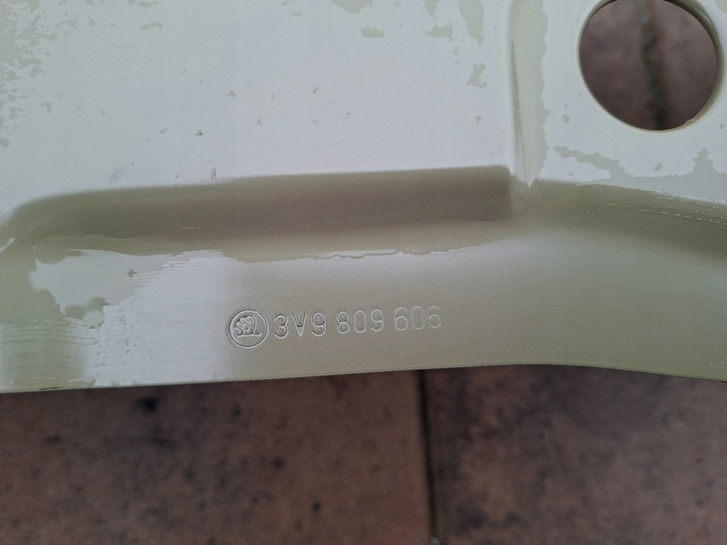 фото №10, Skoda superb iii kombi блок двигуна поріг правий