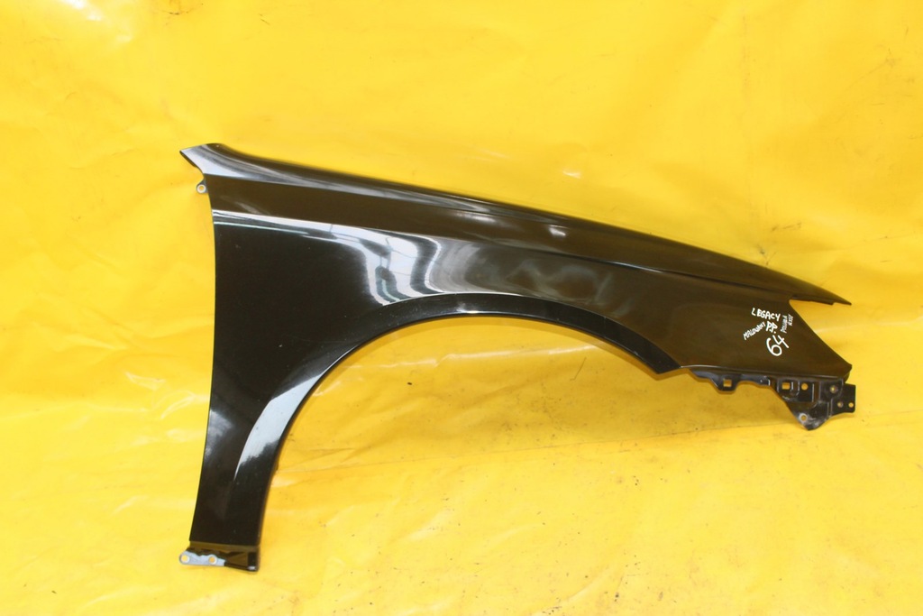 фото №1, Крила правий перед передній legacy iv posiada подряпини