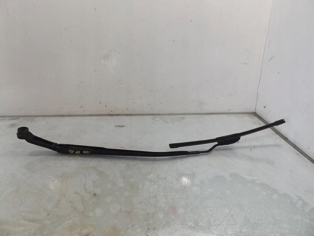 фото №1, I20 ii важіль двірники праве