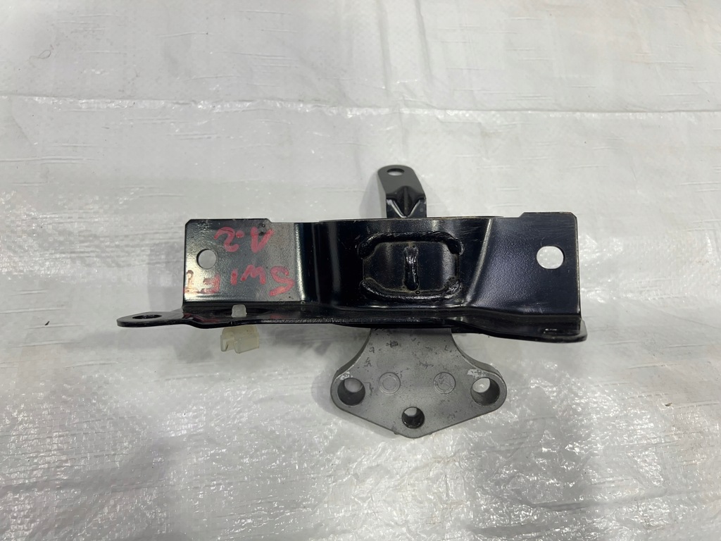 фото №5, Suzuki swift mk8 подушка двигателя коробки