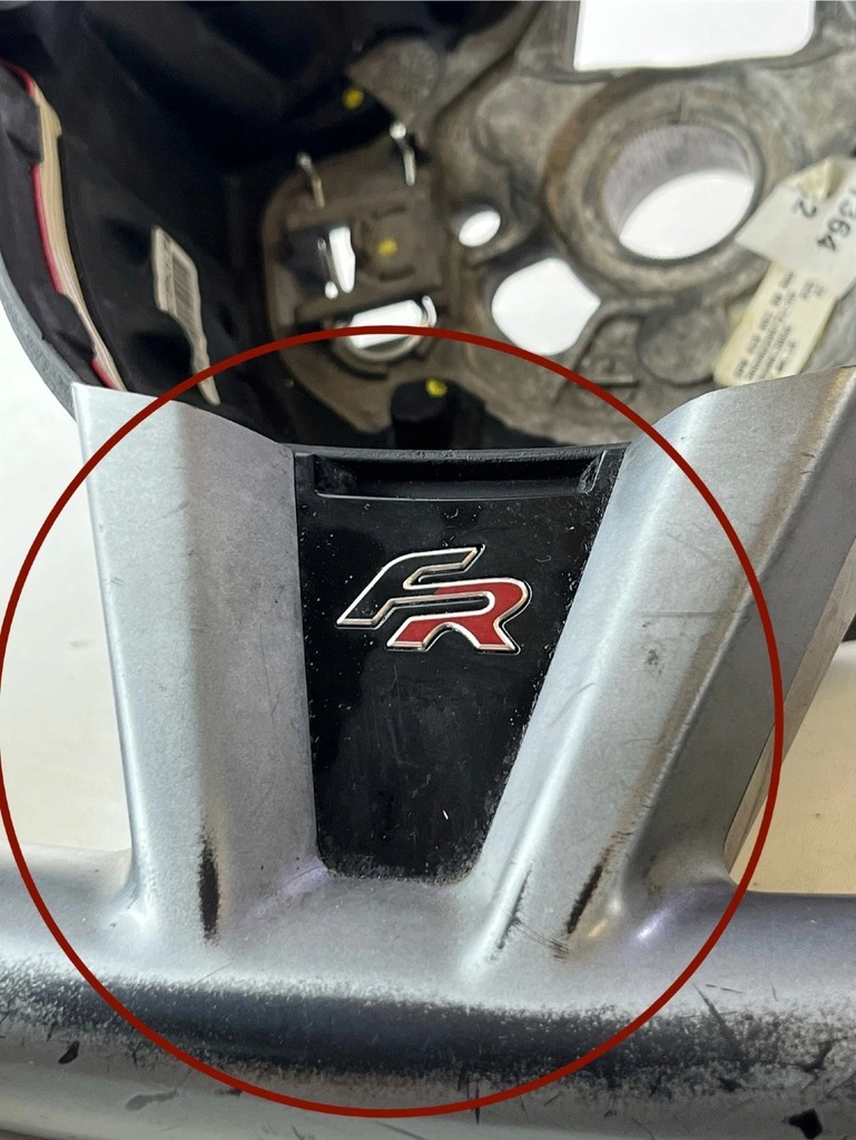 фото №9, Воздуховод кожаный многофункциональный seat leon ii fr