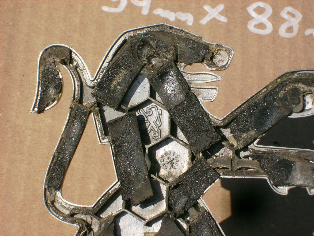 Емблема кришки 88x94 mm peugeot 607 Оригінал