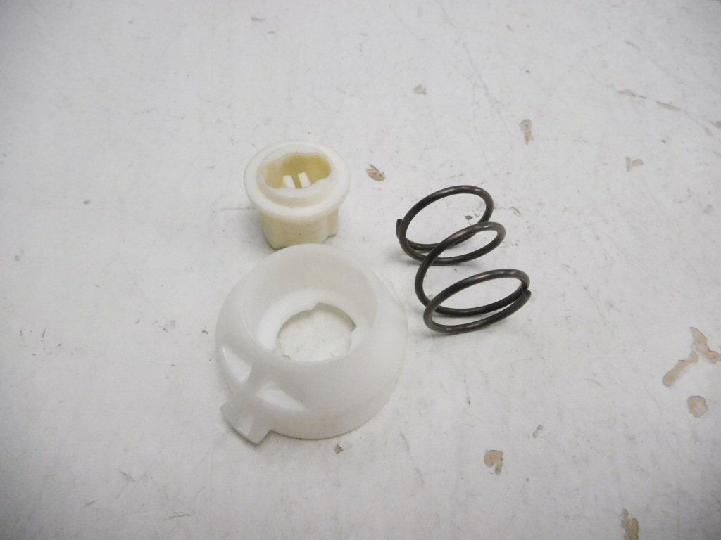 фото №4, Кришка заливної пального з замком citroen c4 1508.c4