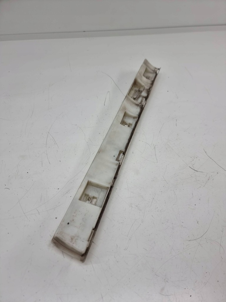 фото №1, Bmw m4 f82 f83 2017 ліва сторона напрямна накладки порога