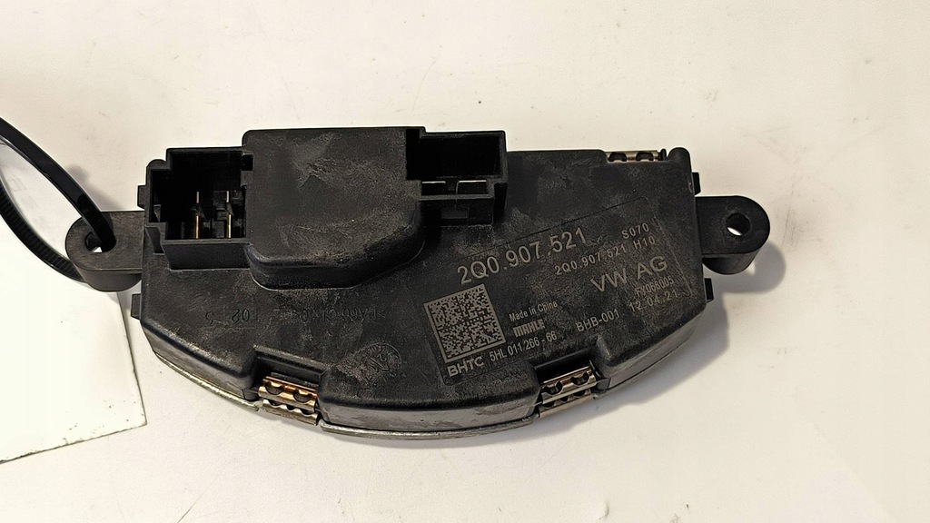 фото №1, Резистор 2q0907521 seat arona 6f9