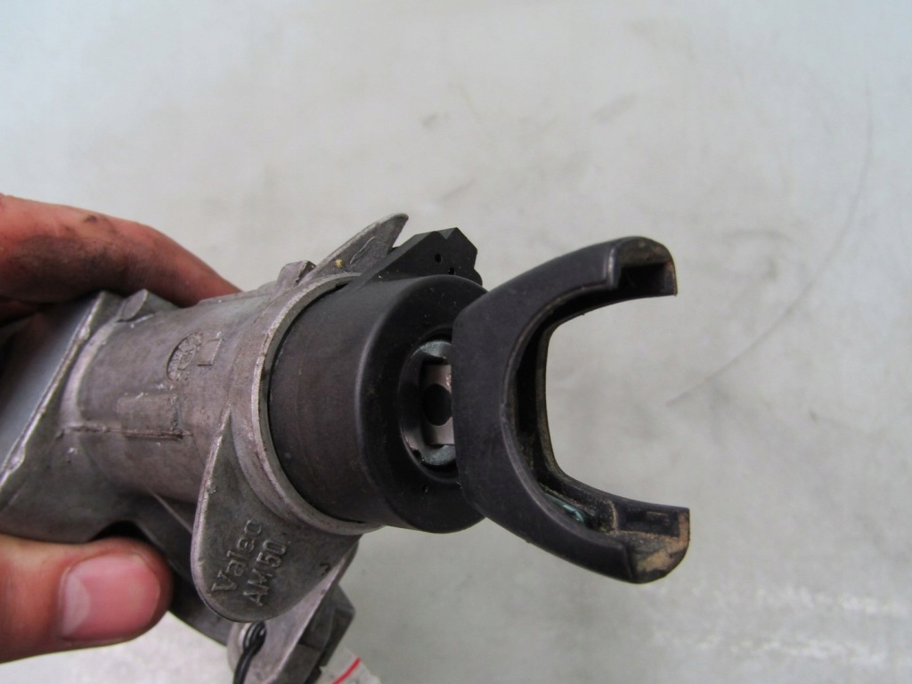 фото №8, Leon i 1.6 b 99r замок запалювання з ключ 4b0905849 4b0905851c toledo ii