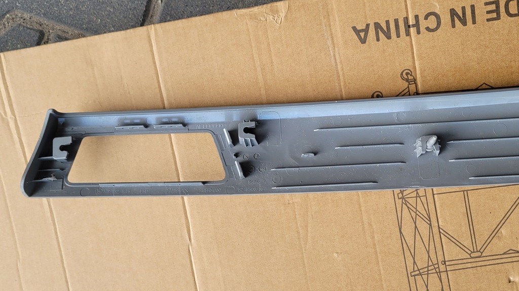 фото №9, Молдинг декоративная консоли bmw 3 e90 e91 e92 e93 оригинал демонтаж