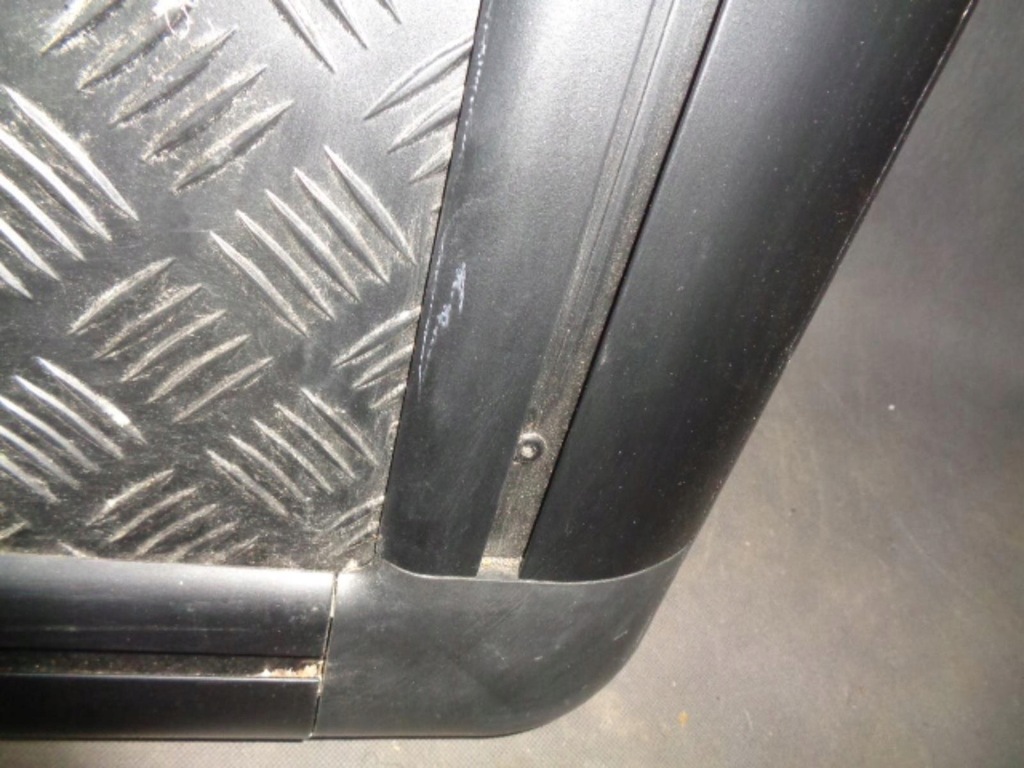 фото №7, Mitsubishi l200 крышка багажника обшивка oryg