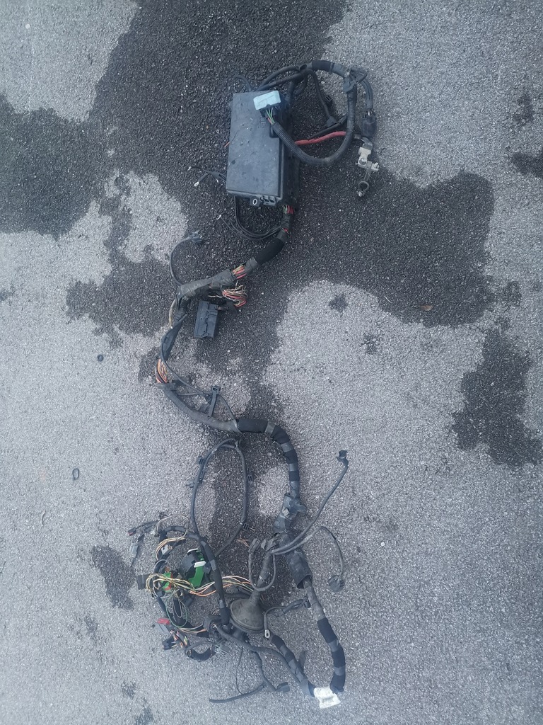 фото №1, Volvo v50 2004-2007 коробка запобіжників 2.0d